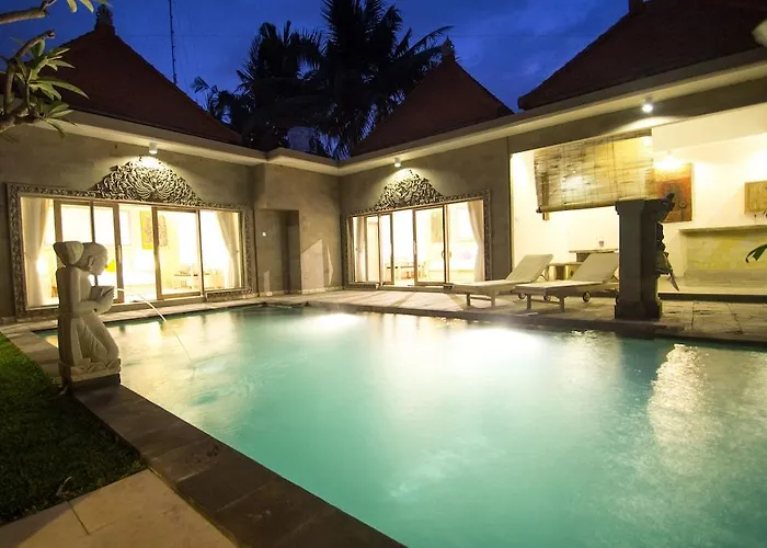 Lestari Villa *