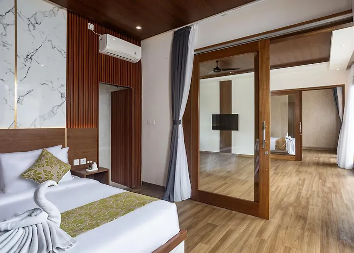 Lestari Villa *